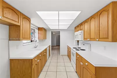 2210 N 52nd Ave, Hollywood, FL 33021 - Photo 17