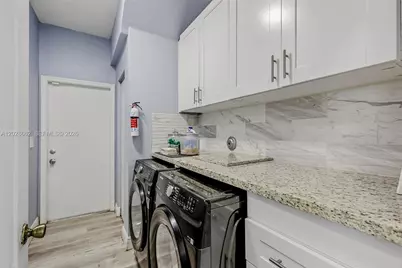 13370 SW 32nd St, Miramar, FL 33027 - Photo 15