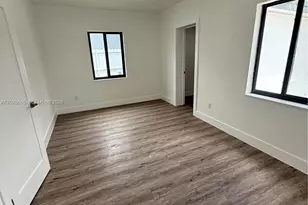 1014 W 66th St, Hialeah, FL 33012 - Photo 15