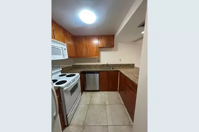 14250 SW 62nd St #221, Miami, FL 33183 - Photo 3