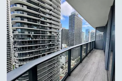55 SW 9th St #3201, Miami, FL 33130 - Photo 21