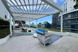 55 SW 9th St, Miami, FL 33130 - Photo 29