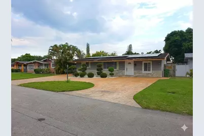 8420 NW 10th St, Pembroke Pines, FL 33024 - Photo 3