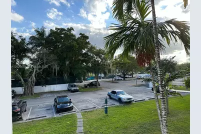 492 NW 165th St Rd #C-211, Miami, FL 33169 - Photo 7