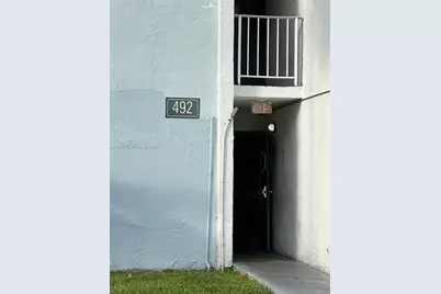 492 NW 165th St Rd #C-211, Miami, FL 33169 - Photo 3