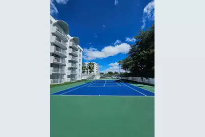 492 NW 165th St Rd #C-211, Miami, FL 33169 - Photo 9