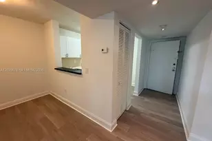 492 NW 165th St Rd, Miami, FL 33169 - Photo 15