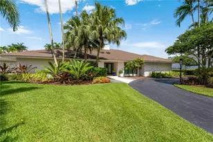 12926 SW 104th Pl, Miami, FL 33176 - Photo 5
