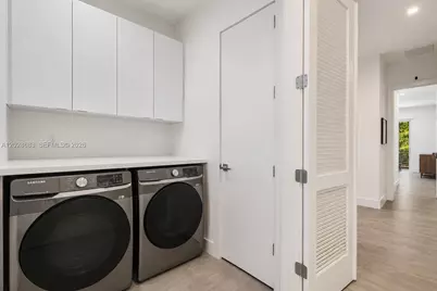 3135 Ohio St #3135, Miami, FL 33133 - Photo 17