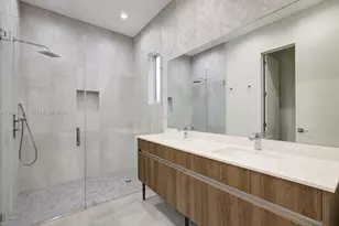 3135 Ohio St, Miami, FL 33133 - Photo 11