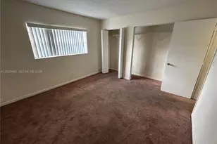 4815 NW 9th Dr, Plantation, FL 33317 - Photo 11