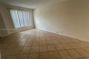 4815 NW 9th Dr, Plantation, FL 33317 - Photo 7