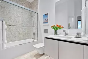 88 SW 7th St, Miami, FL 33130 - Photo 45
