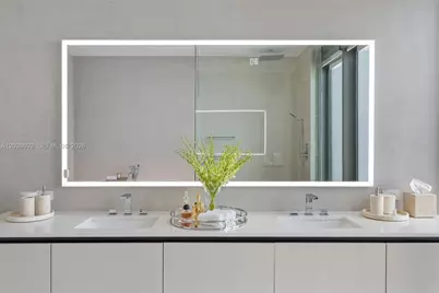 88 SW 7th St #4001, Miami, FL 33130 - Photo 37