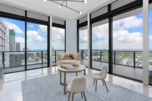 88 SW 7th St, Miami, FL 33130 - Photo 55