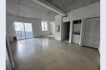 234 NE 3rd St #1208, Miami, FL 33132 - Photo 5
