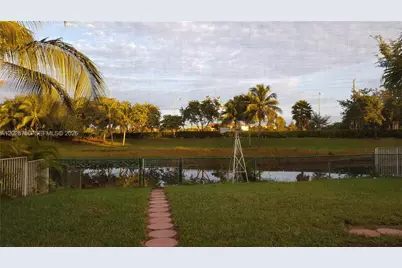 19409 NW 24th Pl, Pembroke Pines, FL 33029 - Photo 29