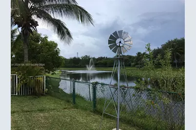 19409 NW 24th Pl, Pembroke Pines, FL 33029 - Photo 87