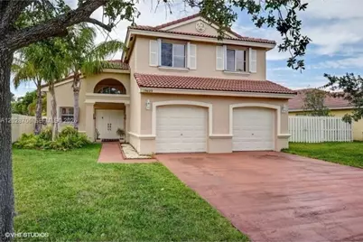 19409 NW 24th Pl, Pembroke Pines, FL 33029 - Photo 3