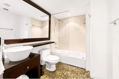 145 Jefferson Ave #415, Miami Beach, FL 33139 - Photo 19