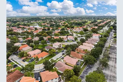 7950 NW 24th St, Margate, FL 33063 - Photo 29