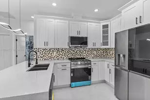 8210 N Elmer St, Tampa, FL 33604 - Photo 9