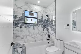 8210 N Elmer St, Tampa, FL 33604 - Photo 27