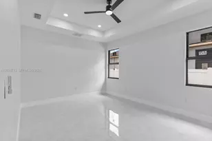 8210 N Elmer St, Tampa, FL 33604 - Photo 9