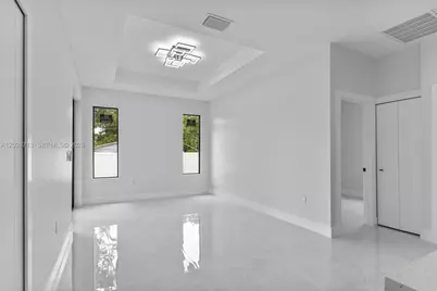 8210 N Elmer St, Tampa, FL 33604 - Photo 31
