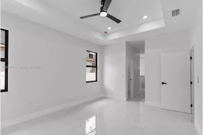 8210 N Elmer St, Tampa, FL 33604 - Photo 7