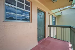 10369 NW 8th St, Pembroke Pines, FL 33026 - Photo 5