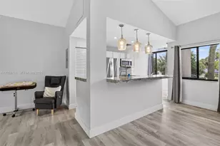 1726 NW 81st Way, Plantation, FL 33322 - Photo 13