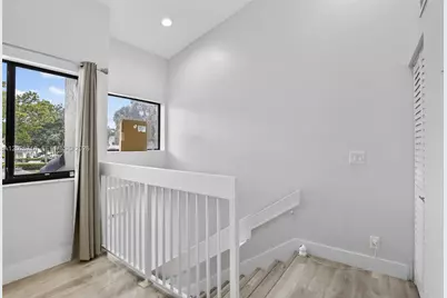 1726 NW 81st Way #1726, Plantation, FL 33322 - Photo 5