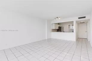 100 Bayview Dr, Sunny Isles Beach, FL 33160 - Photo 13