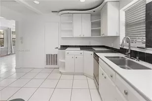 706 S 19th Ave, Hollywood, FL 33020 - Photo 11