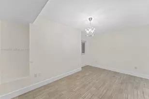 2415 NW 16th St Rd, Miami, FL 33125 - Photo 19