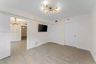 2415 NW 16th St Rd, Miami, FL 33125 - Photo 11