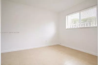 932 Moffett St #3, Hallandale Beach, FL 33009 - Photo 11