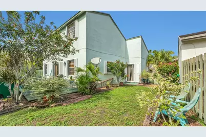 14000 Langley Pl, Davie, FL 33325 - Photo 27