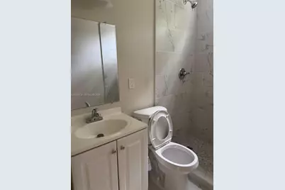 2107 Secoffee St #2, Miami, FL 33133 - Photo 3