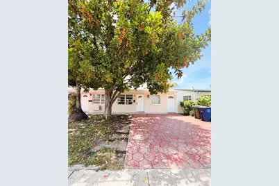 1077 SW 2nd St #2, Hallandale Beach, FL 33009 - Photo 1