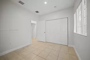 373 NE 26th Pl, Homestead, FL 33033 - Photo 15