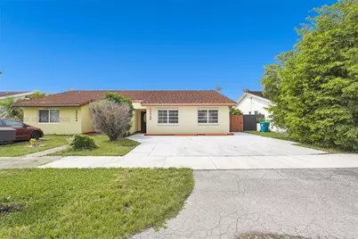 13546 SW 63rd Lane #H-W, Miami, FL 33183 - Photo 1