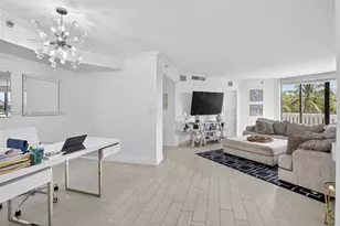 1000 Island Blvd, Aventura, FL 33160 - Photo 5