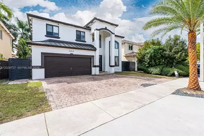 16610 SW 57th Ln, Miami, FL 33193 - Photo 3