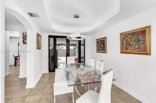16610 SW 57th Ln, Miami, FL 33193 - Photo 9