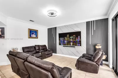 16610 SW 57th Ln, Miami, FL 33193 - Photo 15