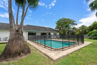 1571 NW 20th St, Homestead, FL 33030 - Photo 45