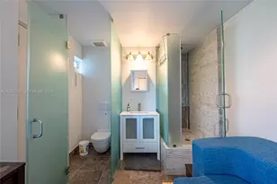 770 NE 69th St, Miami, FL 33138 - Photo 21
