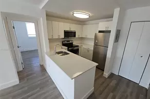 8101 Crespi Blvd, Miami Beach, FL 33141 - Photo 5